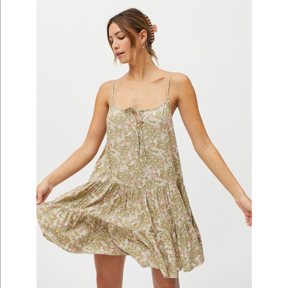 Nwt dress forum floral mini frocked dress urban outfitters m